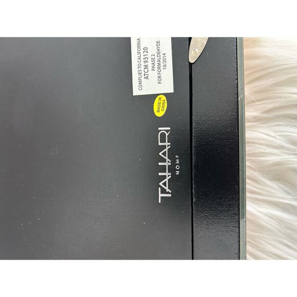 Set of 2 Tahari Frames 5x7 Photo Bronze Mirror 11x9.5" Frames - Picture 3 of 7